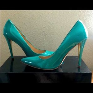 Marciano Teal Heels